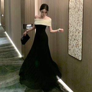 French Style High-End Black and White Color Block Off-Shoulder Dress